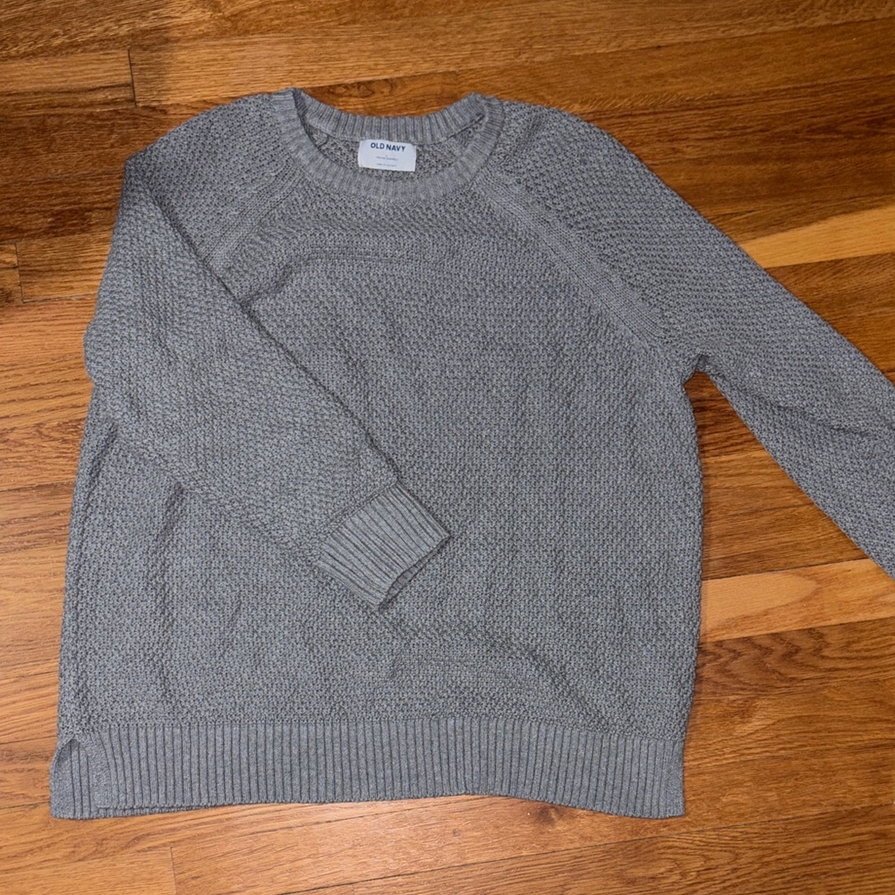 Old Navy Women's Gray Crewneck Sweater